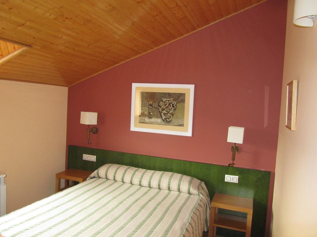Hotel Galayos โอยอส เดล เอสปีโน ภายนอก รูปภาพ