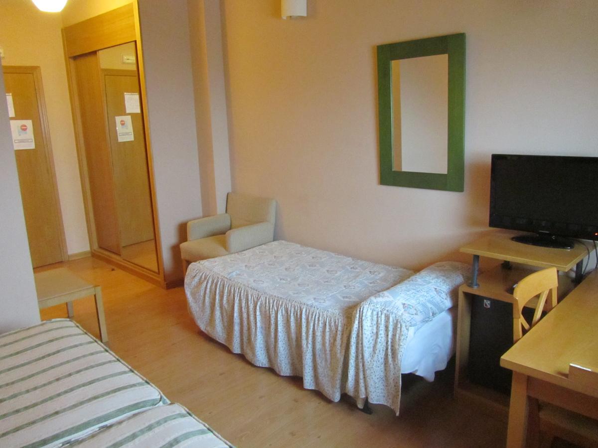 Hotel Galayos โอยอส เดล เอสปีโน ภายนอก รูปภาพ